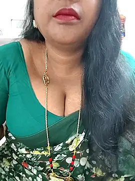 Snapshot of Swapna_143 chatting on 22, 10, 2025 Swapna 143 online show from 22, 10, 2025