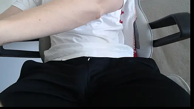 MarcusMenom online show from 11, 4, 2026