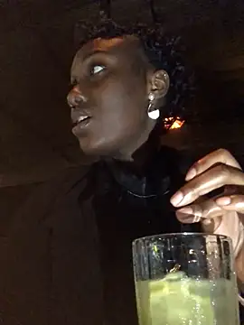 Lola kims online show from 15, 1, 2025