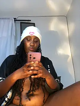 Snapshot of Lola_kims chatting on 14, 6, 2026 Lola kims online show from 14, 6, 2026
