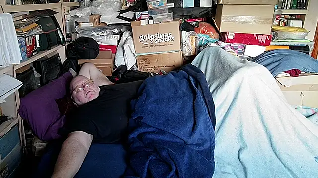 Snapshot of hadeszeuss2 chatting on 6, 2, 2026 hadeszeuss2 online show from 6, 2, 2026