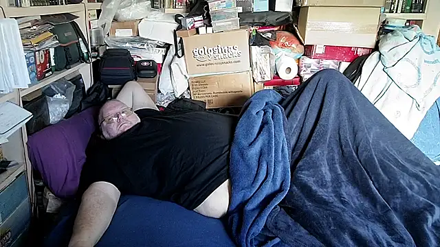 Snapshot of hadeszeuss2 chatting on 18, 2, 2026 hadeszeuss2 online show from 18, 2, 2026