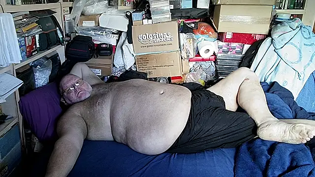 Snapshot of hadeszeuss2 chatting on 19, 2, 2026 hadeszeuss2 online show from 19, 2, 2026