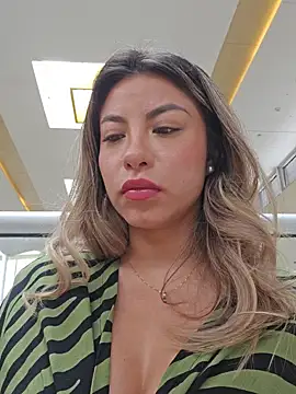 Snapshot of Karen_San_Miguel chatting on 20, 2, 2025 Karen San Miguel online show from 20, 2, 2025