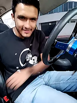 Snapshot of mosmar_20 chatting on 30, 10, 2025 mosmar 20 online show from 30, 10, 2025