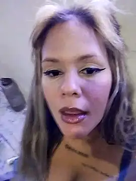 Snapshot of perolaar chatting on 2, 3, 2025 perolaar online show from 2, 3, 2025