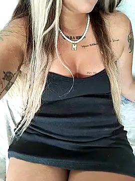 Snapshot of perolaar chatting on 6, 3, 2025 perolaar online show from 6, 3, 2025