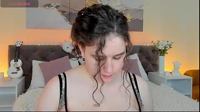 Ariella Sol online show from 22, 1, 2025