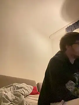 jungxSHxboy online show from 7, 4, 2026