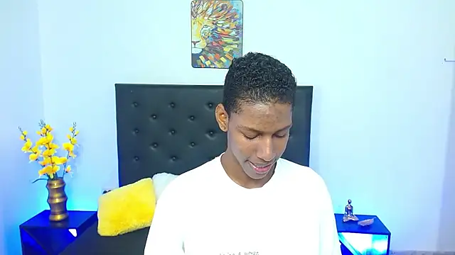 Snapshot of maiki18_ chatting on 4, 10, 2025 maiki18 online show from 4, 10, 2025