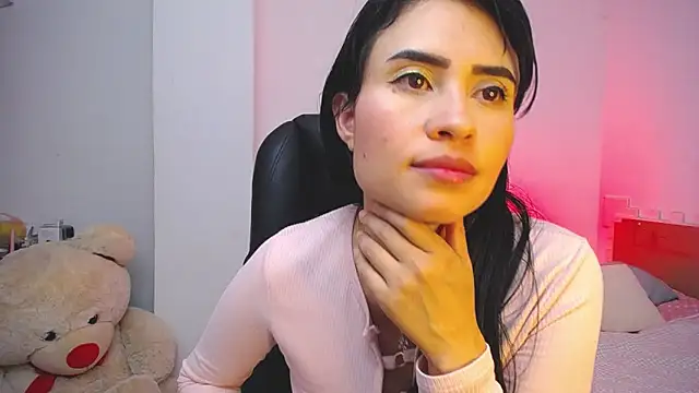 keelly richaardson1 online show from 19, 2, 2025