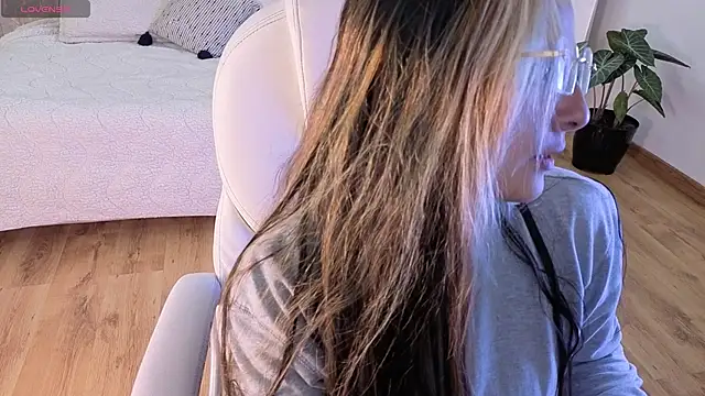 brandy sweet  online show from 21, 9, 2025