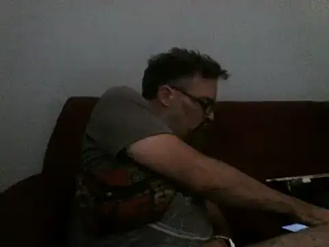 Snapshot of LECHEBALLS chatting on 26, 5, 2026 LECHEBALLS online show from 26, 5, 2026