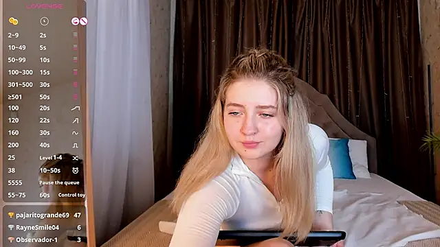 Snapshot of Diana_mysteryx chatting on 4, 12, 2024 Diana mysteryx online show from 4, 12, 2024