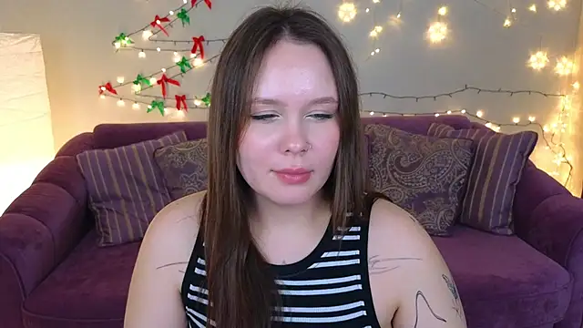 Snapshot of miki_miki_cutie_ chatting on 24, 12, 2024 miki miki cutie online show from 24, 12, 2024