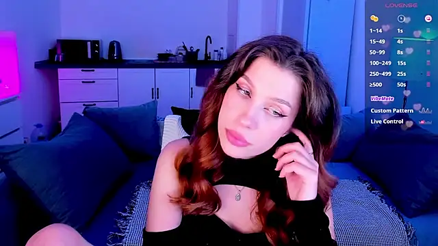 tenderdreams online show from 7, 11, 2025