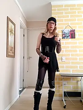 cdzinhasusan online show from 4, 10, 2025