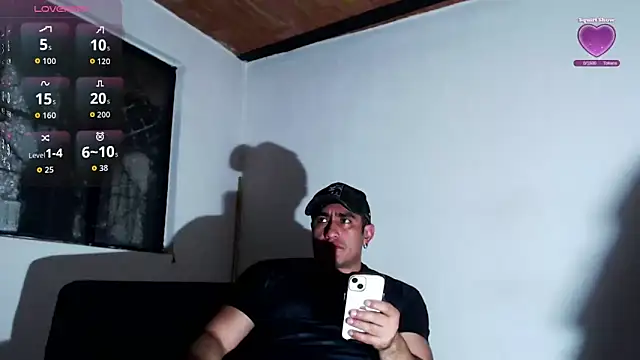 Snapshot of willian_m777 chatting on 13, 6, 2026 willian m777 online show from 13, 6, 2026