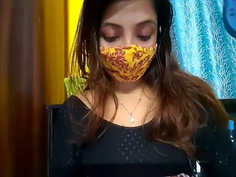 cutesoma2 online show from 12, 11, 2025