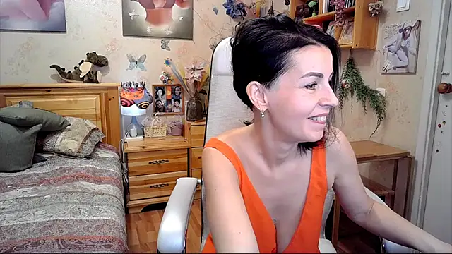 Snapshot of Kendra_Mom chatting on 15, 3, 2025 Kendra Mom online show from 15, 3, 2025