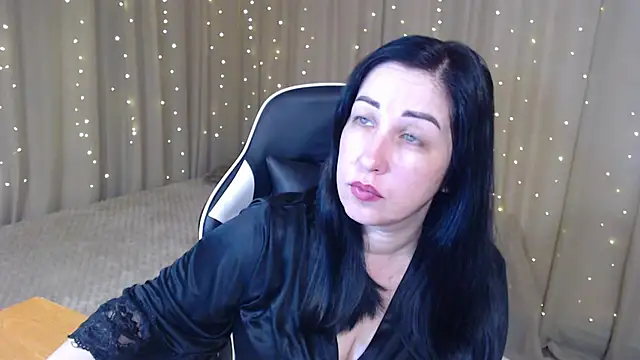 Snapshot of JillStevens chatting on 8, 2, 2026 JillStevens online show from 8, 2, 2026