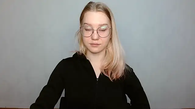 cindi hot online show from 9, 2, 2025