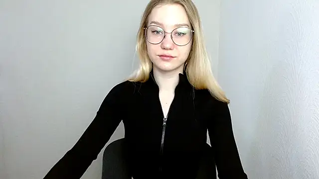 cindi hot online show from 13, 3, 2025