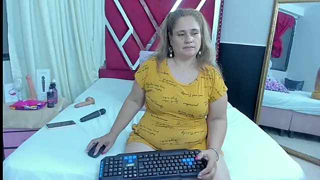 AnyelaGitanaMature online show from 15, 1, 2025