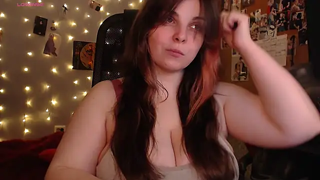 Saya sweet online show from 10, 10, 2025