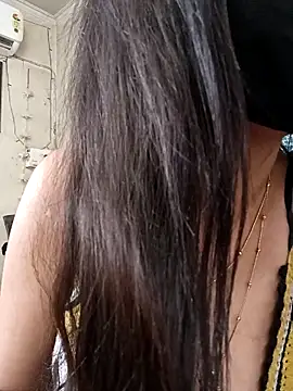 Parinaaz18 online show from 5, 3, 2025