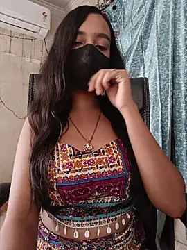 Snapshot of Parinaaz18 chatting on 25, 6, 2026 Parinaaz18 online show from 25, 6, 2026