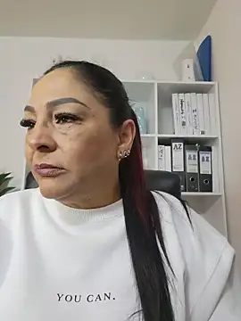 Snapshot of Gina_Myers chatting on 23, 5, 2026 Gina Myers online show from 23, 5, 2026