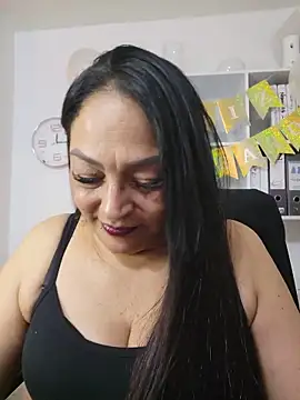 Snapshot of Gina_Myers chatting on 30, 5, 2026 Gina Myers online show from 30, 5, 2026