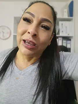 Snapshot of Gina_Myers chatting on 8, 7, 2026 Gina Myers online show from 8, 7, 2026