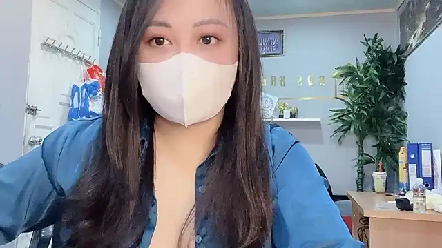 Bamboo Swetie online show from 10, 1, 2025