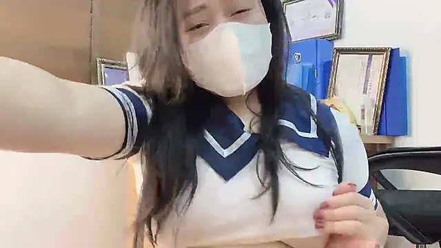 Bamboo Swetie online show from 23, 2, 2025