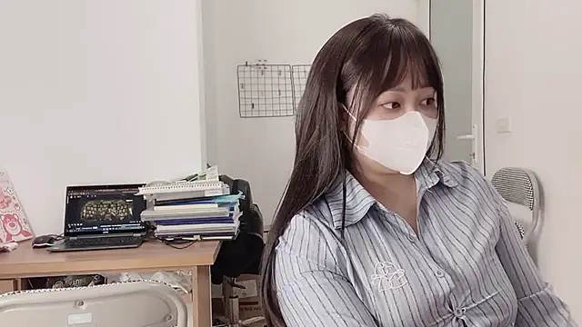 Bamboo Swetie online show from 9, 9, 2025