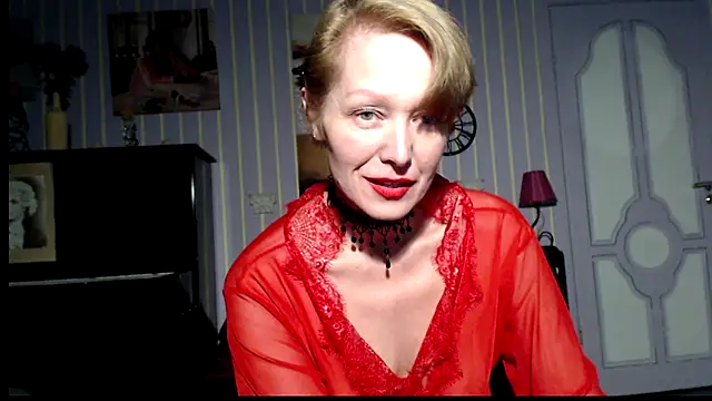 Snapshot of Marquise555 chatting on 25, 9, 2025 Marquise555 online show from 25, 9, 2025