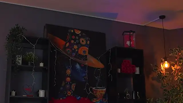 Evelyn Evyyy online show from 11, 4, 2026