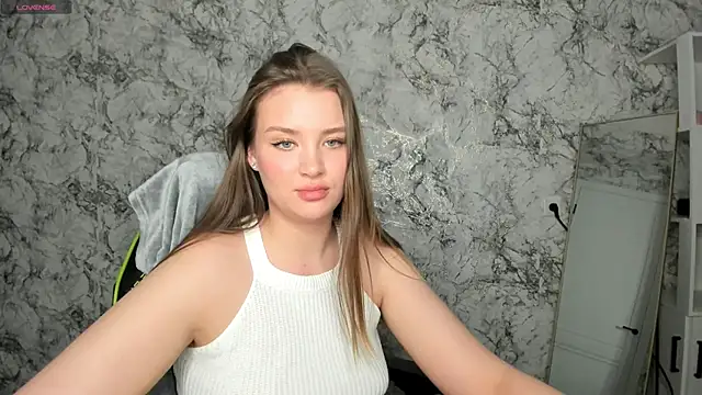 DeniRicchii online show from 4, 4, 2026