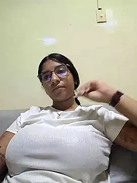 Sofythom1 online show from 14, 3, 2026