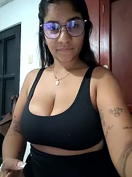 Sofythom1 online show from 1, 4, 2026