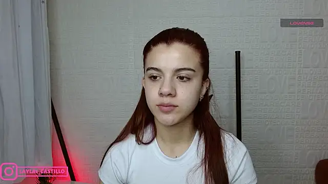 Snapshot of Layla_castilloo chatting on 8, 3, 2025 Layla castilloo online show from 8, 3, 2025