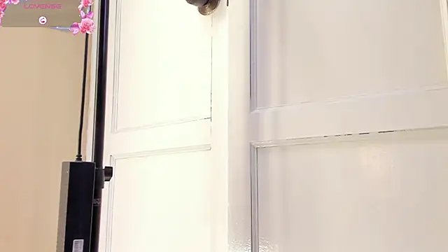 Paulina Monroy online show from 10, 2, 2025