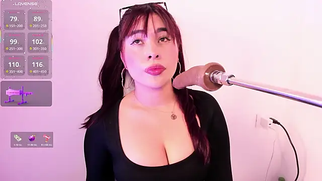 Snapshot of Danna_adams01 chatting on 3, 2, 2026 Danna adams01 online show from 3, 2, 2026