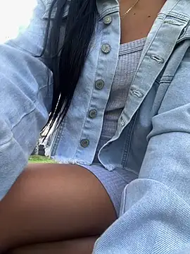 NAUGHTY LITTLE 18 online show from 6, 10, 2025