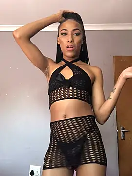 Snapshot of Kylie_Hairy_Bbc chatting on 17, 7, 2026 Kylie Hairy Bbc online show from 17, 7, 2026