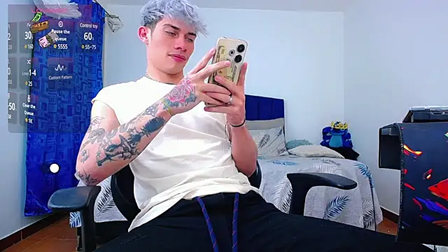 thiagomurphyy online show from 8, 1, 2025