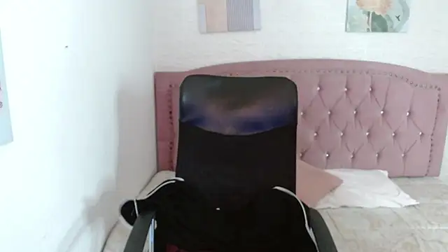 shaneelle online show from 7, 10, 2025