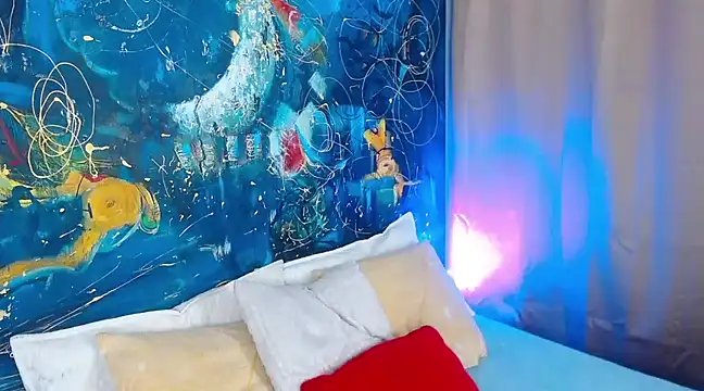 SusyAlvarez online show from 4, 3, 2025